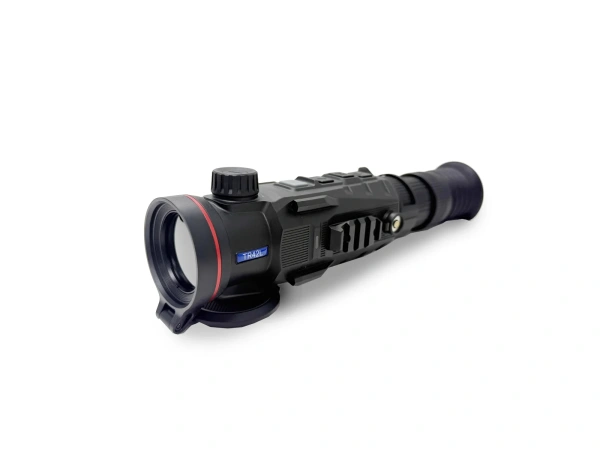 Тепловизионный прицел Longot TR42L