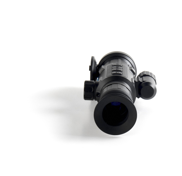 Тепловизионный прицел Longot R650L