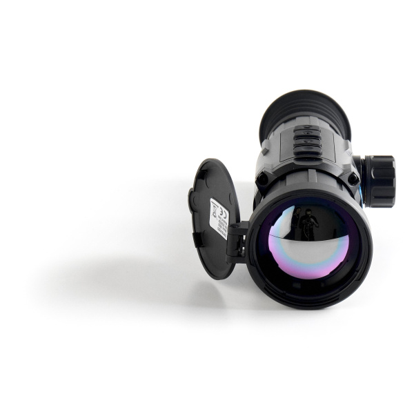 Тепловизионный прицел Longot R635